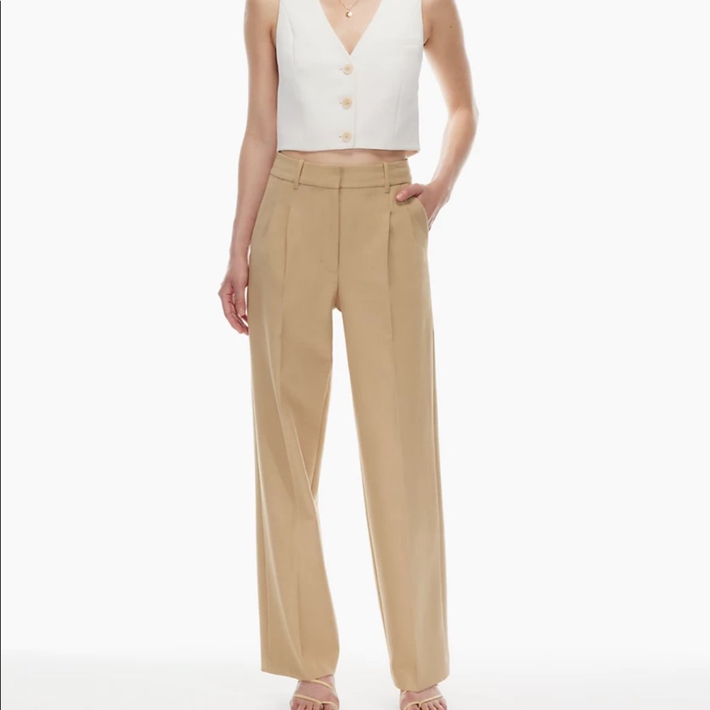 Aritzia Effortless Pants Tan Size 6